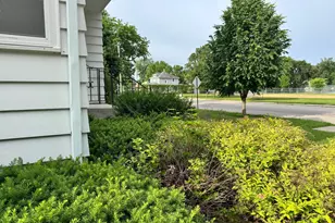 404 N Vine St, Fergus Falls, MN 56537 - Photo 43