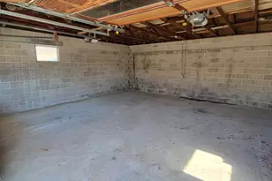 404 N Vine St, Fergus Falls, MN 56537 - Photo 35