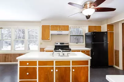 110 N Pearl Street, River Falls, WI 54022 - Photo 11