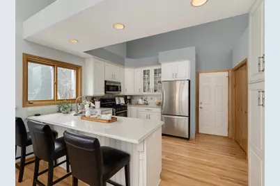 1020 Fernbrook Lane N, Plymouth, MN 55447 - Photo 7