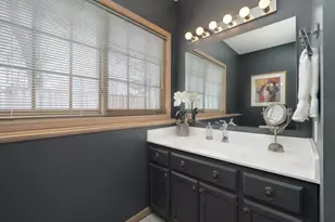 1020 Fernbrook Ln N, Plymouth, MN 55447 - Photo 23