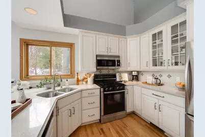 1020 Fernbrook Lane N, Plymouth, MN 55447 - Photo 9