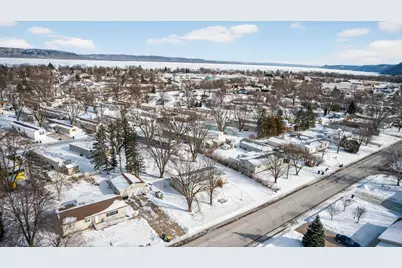 729 S 10th Street, Lake City, MN 55041 - Photo 11