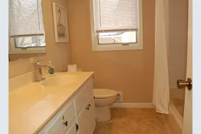 7740 Hampshire Avenue N, Brooklyn Park, MN 55445 - Photo 9