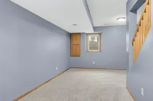 8657 Tessman Cir N, Brooklyn Park, MN 55445 - Photo 35