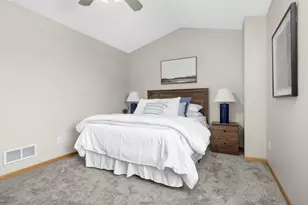 8657 Tessman Cir N, Brooklyn Park, MN 55445 - Photo 19