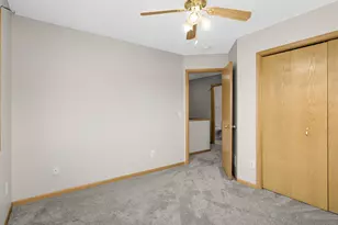 8657 Tessman Cir N, Brooklyn Park, MN 55445 - Photo 27