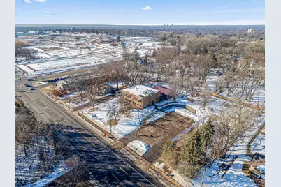 1709/1695 McKnight Road N, Maplewood, MN 55109 - Photo 9