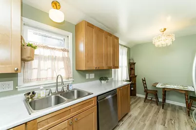 1220 Cascade Street NW, Rochester, MN 55901 - Photo 11