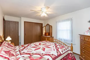 1304 Camelot Ct, Fairmont, MN 56031 - Photo 19