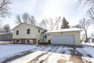 1304 Camelot Ct, Fairmont, MN 56031 - Photo 39
