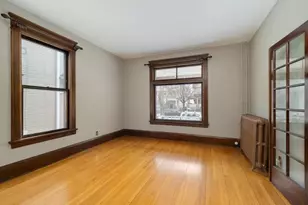 937 Laurel Ave, Saint Paul, MN 55104 - Photo 15