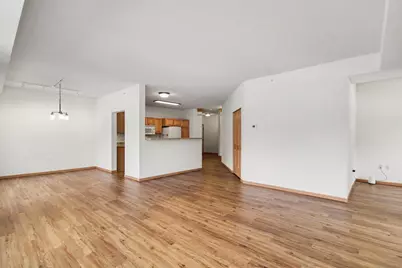 935 Ferndale Street N #116, Maplewood, MN 55119 - Photo 9