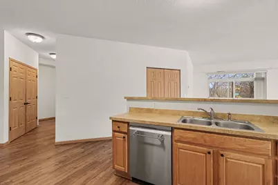 935 Ferndale Street N #116, Maplewood, MN 55119 - Photo 13