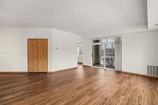 935 Ferndale St N, Maplewood, MN 55119 - Photo 3