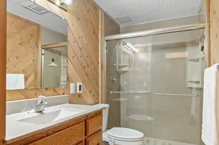 14160 Heritage Ct, Apple Valley, MN 55124 - Photo 23