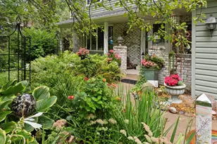 15357 Village Woods Dr, Eden Prairie, MN 55347 - Photo 35