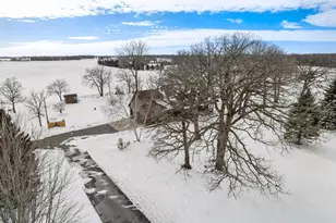 11297 220th St, Silver Lake, MN 55381 - Photo 9