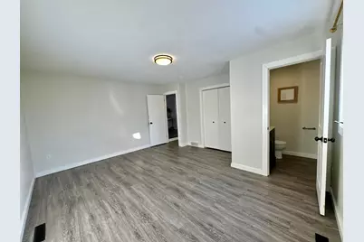 409 Main Avenue N, Roseau, MN 56751 - Photo 17