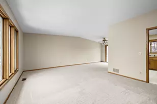 17091 Creek Ridge Trail, Minnetonka, MN 55345 - Photo 7