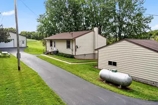 1289 White Bridge Rd NW, Oronoco, MN 55960 - Photo 3