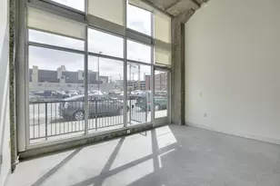 521 S 7th St, Minneapolis, MN 55415 - Photo 3