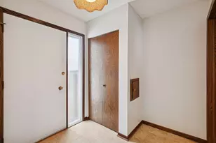 196 Windsor Ln, New Brighton, MN 55112 - Photo 3