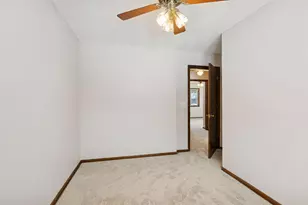 196 Windsor Ln, New Brighton, MN 55112 - Photo 33