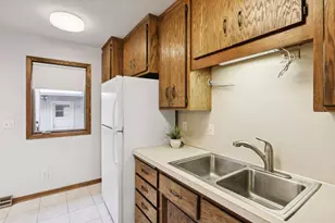 196 Windsor Ln, New Brighton, MN 55112 - Photo 15