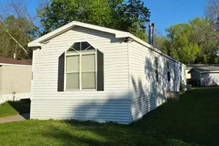2244 Buckingham Ln, Mounds View, MN 55112 - Photo 1