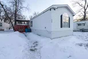 2244 Buckingham Ln, Mounds View, MN 55112 - Photo 1