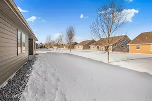 144 Glenview Loop, Saint Cloud, MN 56303 - Photo 25