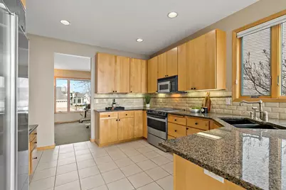 10509 Spyglass Drive, Eden Prairie, MN 55347 - Photo 17