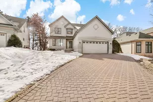 10509 Spyglass Dr, Eden Prairie, MN 55347 - Photo 53