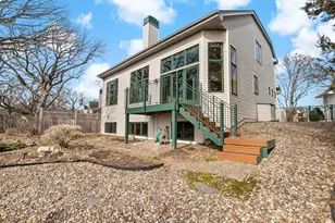 10509 Spyglass Dr, Eden Prairie, MN 55347 - Photo 37