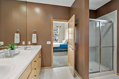 10509 Spyglass Drive, Eden Prairie, MN 55347 - Photo 23