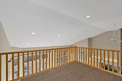 10509 Spyglass Drive, Eden Prairie, MN 55347 - Photo 27