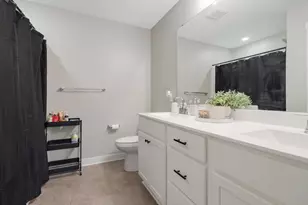 8851 Granite Ct, Woodbury, MN 55129 - Photo 17