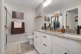 8851 Granite Ct, Woodbury, MN 55129 - Photo 13