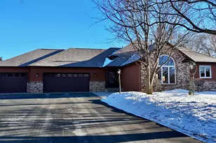 1820 Case Ln, Saint Cloud, MN 56303 - Photo 3