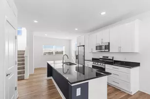 3163 Clover Ridge Dr, Chaska, MN 55318 - Photo 7