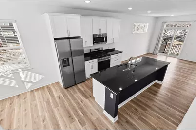 3163 Clover Ridge Drive, Chaska, MN 55318 - Photo 9