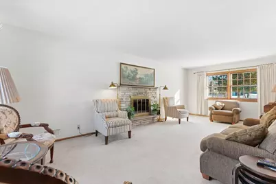 7341 Lyric Lane NE, Fridley, MN 55432 - Photo 9