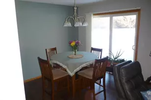 1120 3rd Ave NE, Milaca, MN 56353 - Photo 9