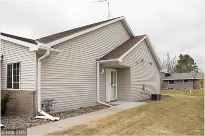 1120 3rd Avenue NE, Milaca, MN 56353 - Photo 3