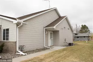 1120 3rd Ave NE, Milaca, MN 56353 - Photo 3