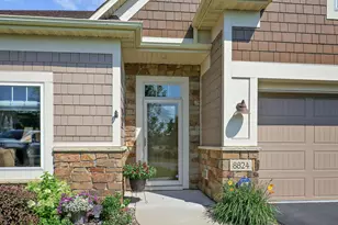 8824 Upper 7th Pl N, Lake Elmo, MN 55042 - Photo 3