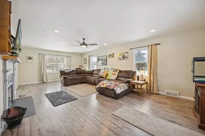 110 8th Street SE, Long Prairie, MN 56347 - Photo 5