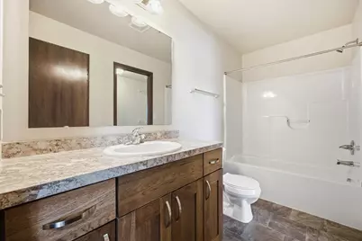 6038 59th Street S, Fargo, ND 58104 - Photo 13