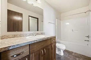 6038 59th St S, Fargo, ND 58104 - Photo 13